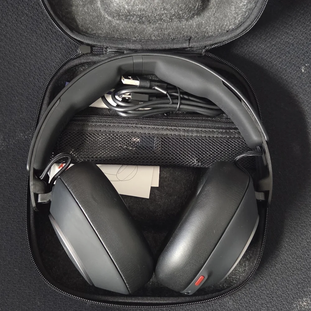 New - Poly Voyager Surround 80 UC Bluetooth Headset (Plantronics) – Noise-Cancel